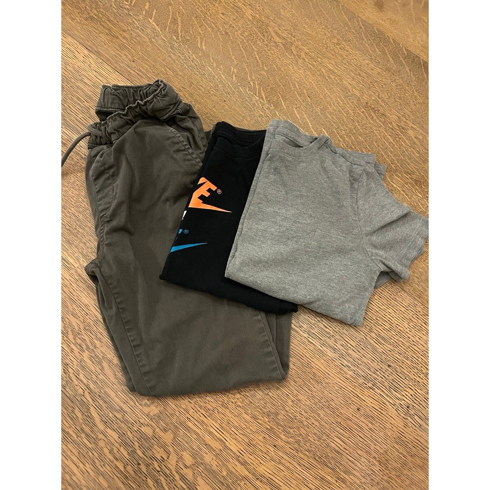 Boys' 3-Piece Clothing Lot Size Medium‎ (8/10)